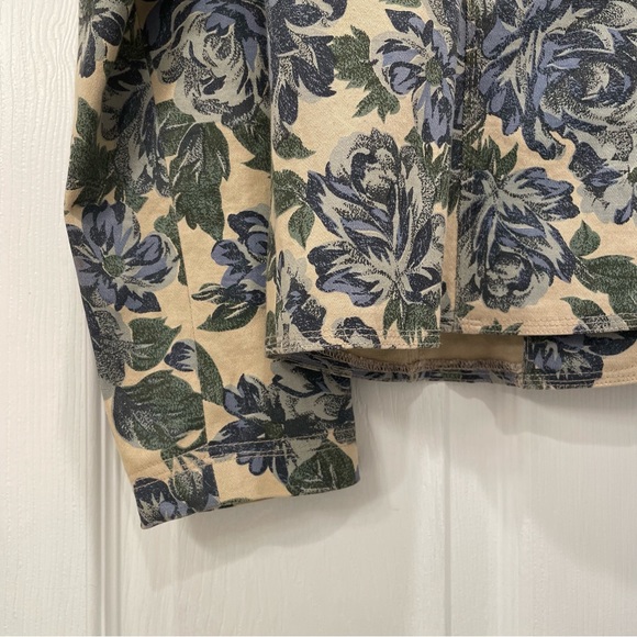 Vintage Floral Blazer - Picture 12 of 15